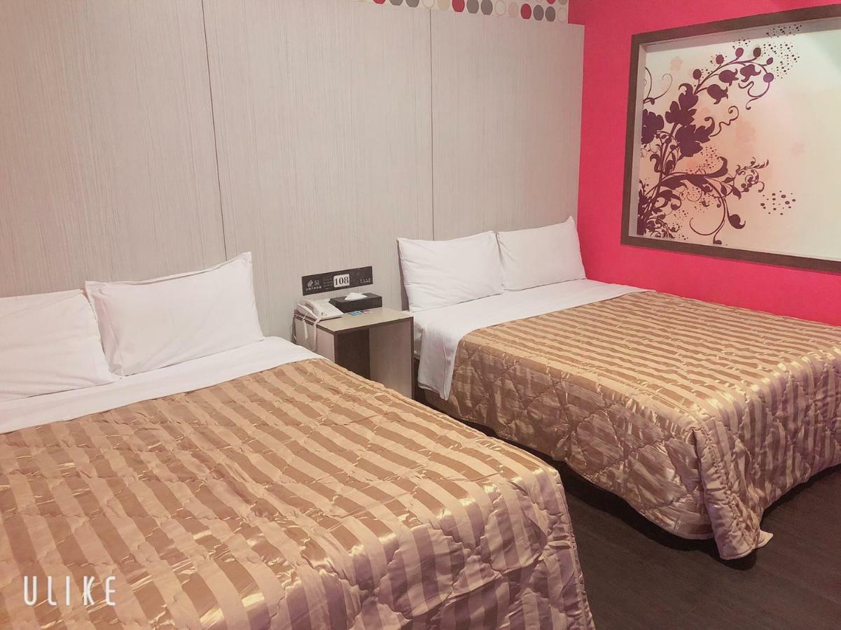 Flower Motel Chiayi City Exterior photo